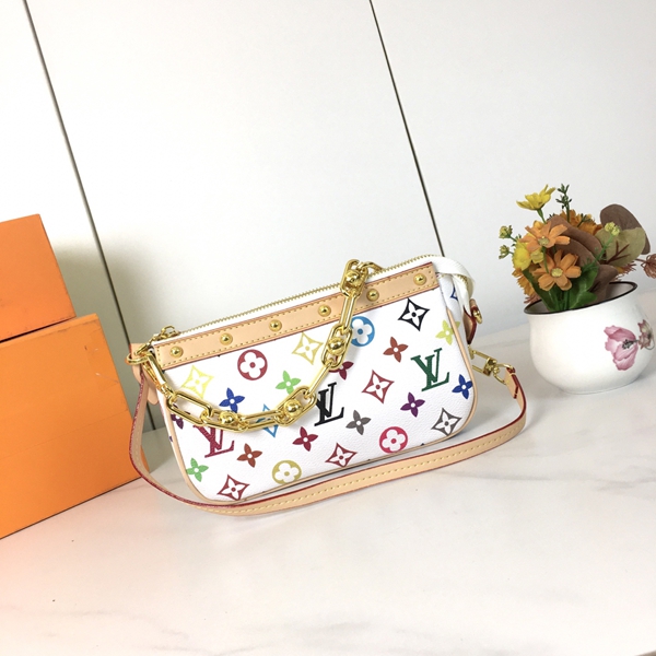 ルイヴィトンバッグ背面デザイン